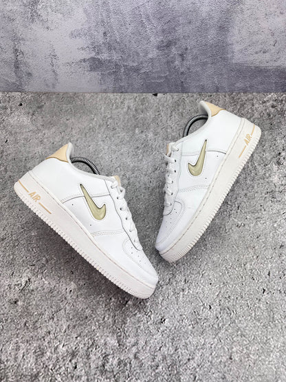 Nike Air Force 1 Low (39) - sneakilystore