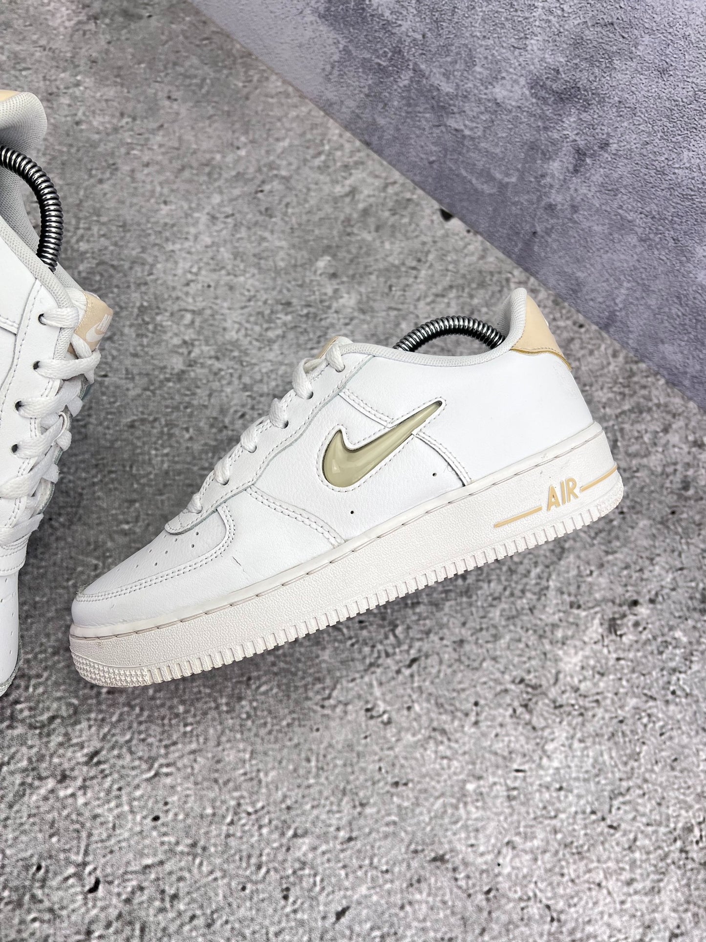 Nike Air Force 1 Low (39) - sneakilystore
