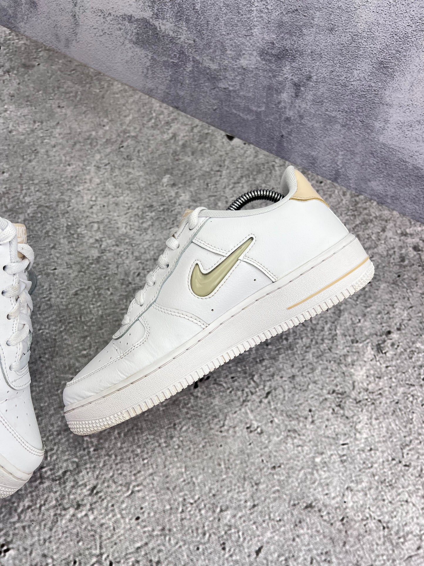 Nike Air Force 1 Low (39) - sneakilystore