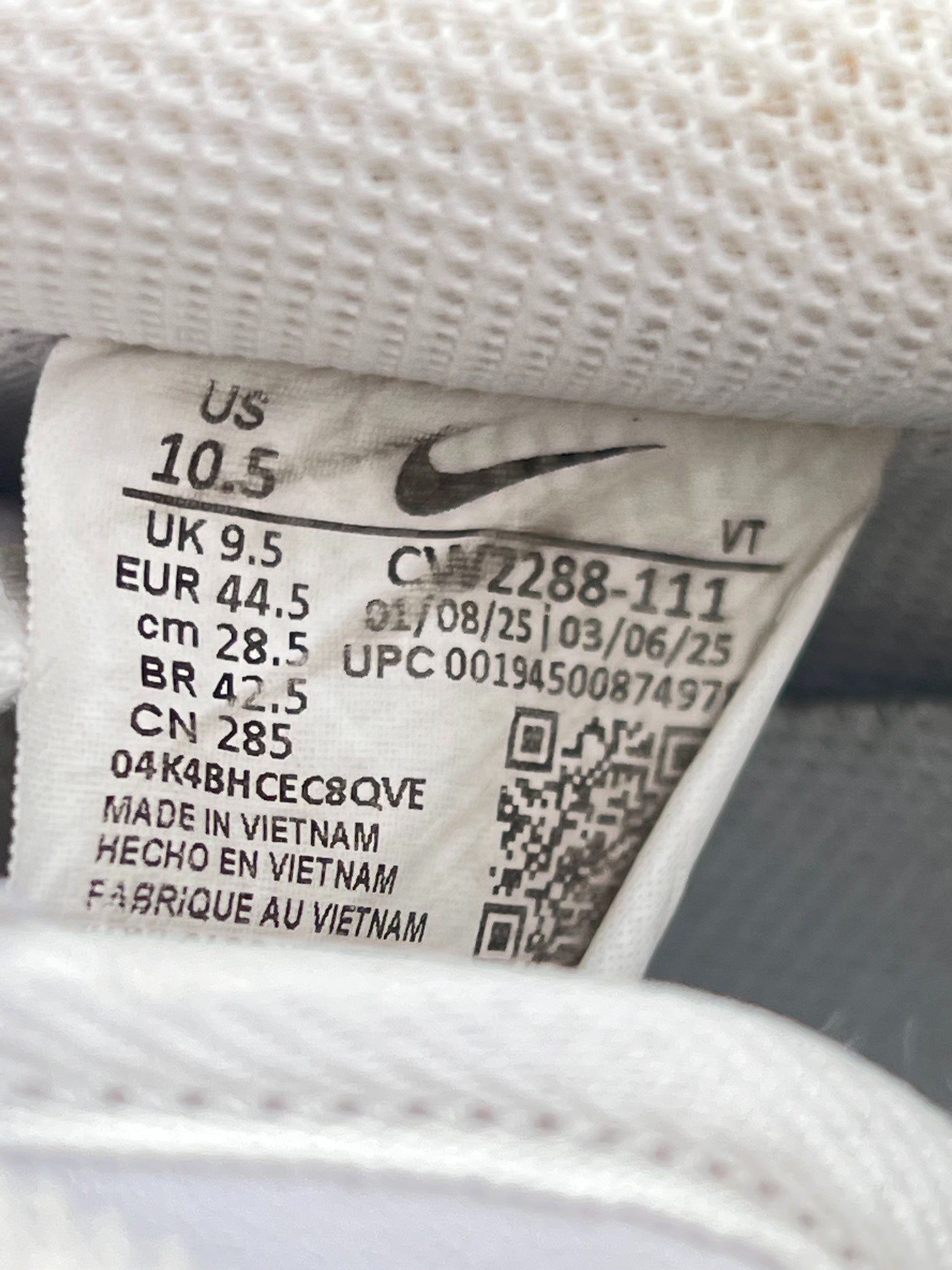 Nike Air Force 1 Low Triple White — buty sportowe męskie w bardzo dobrym stanie rozmiar 44.5, opcjonalne zdjęcie 1