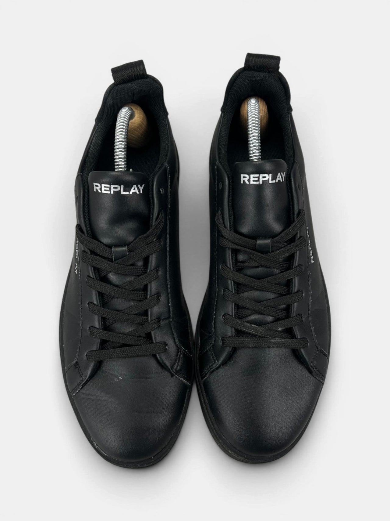 Replay Sneakersy — buty sportowe męskie w bardzo dobrym stanie rozmiar 42, widok z góry