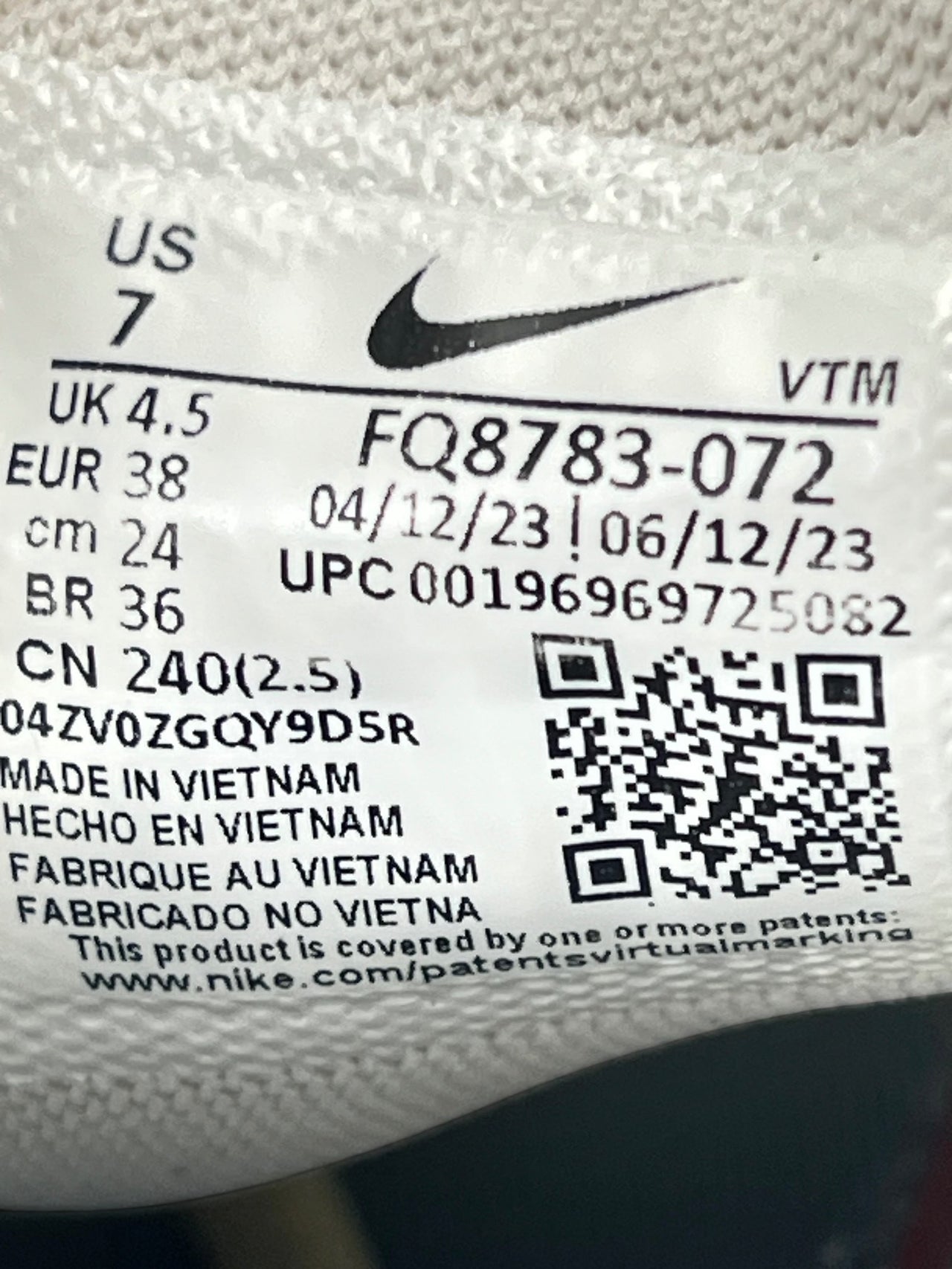 Nike Air Max 720 — buty sportowe damskie w bardzo dobrym stanie rozmiar 38, opcjonalne zdjęcie 1