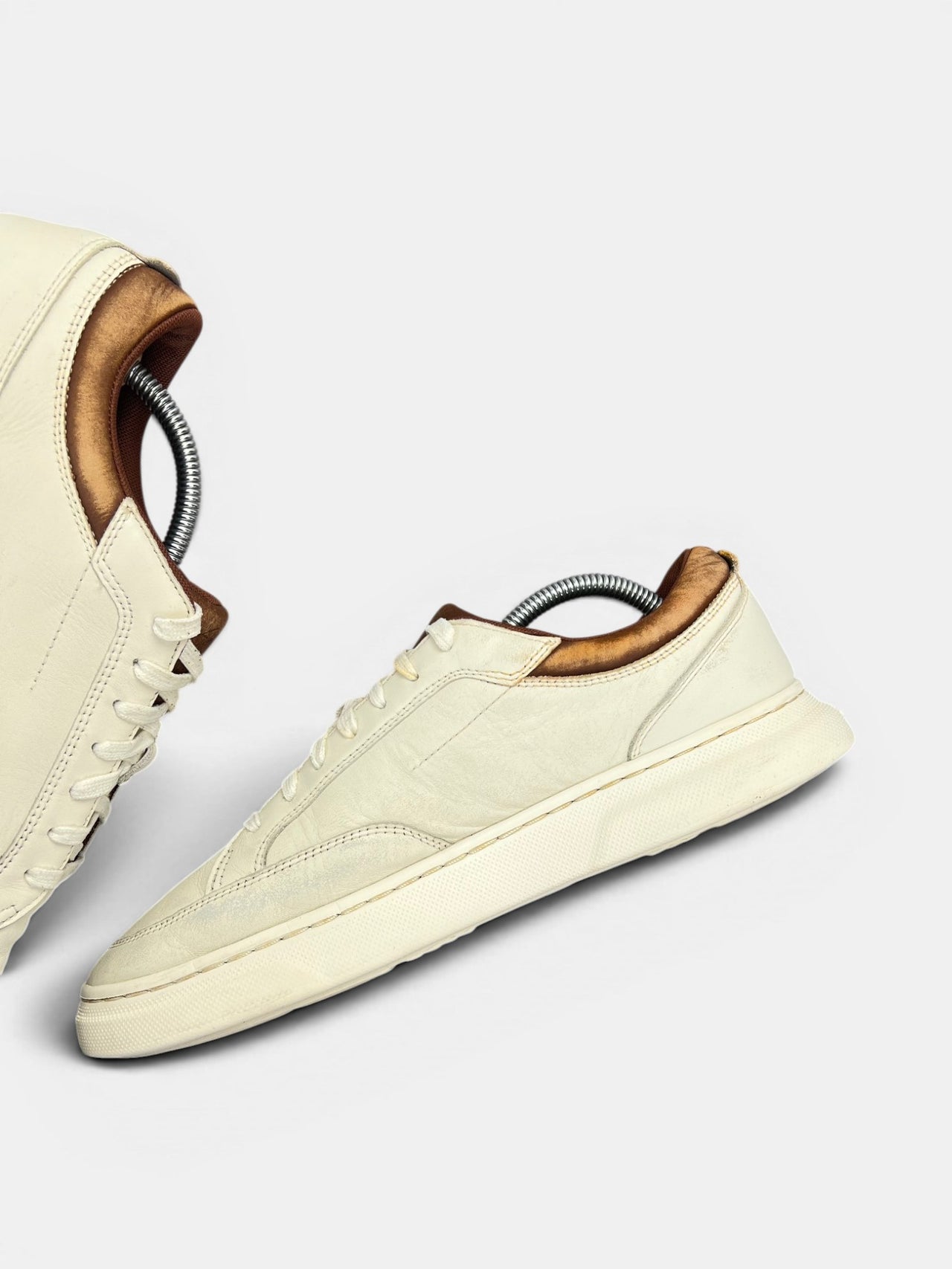 Gant Joree — buty sportowe męskie w bardzo dobrym stanie rozmiar 43, wewnętrzny panel prawego buta