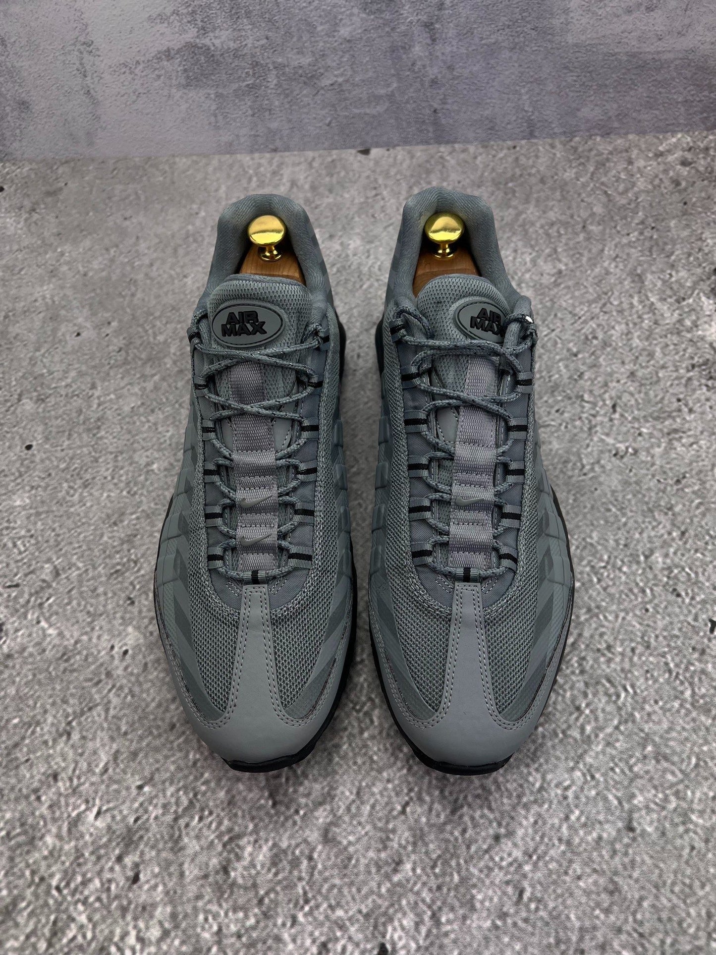 Nike Air Max 95 Ultra Caution Strip — buty sportowe męskie w bardzo dobrym stanie rozmiar 46, widok z góry
