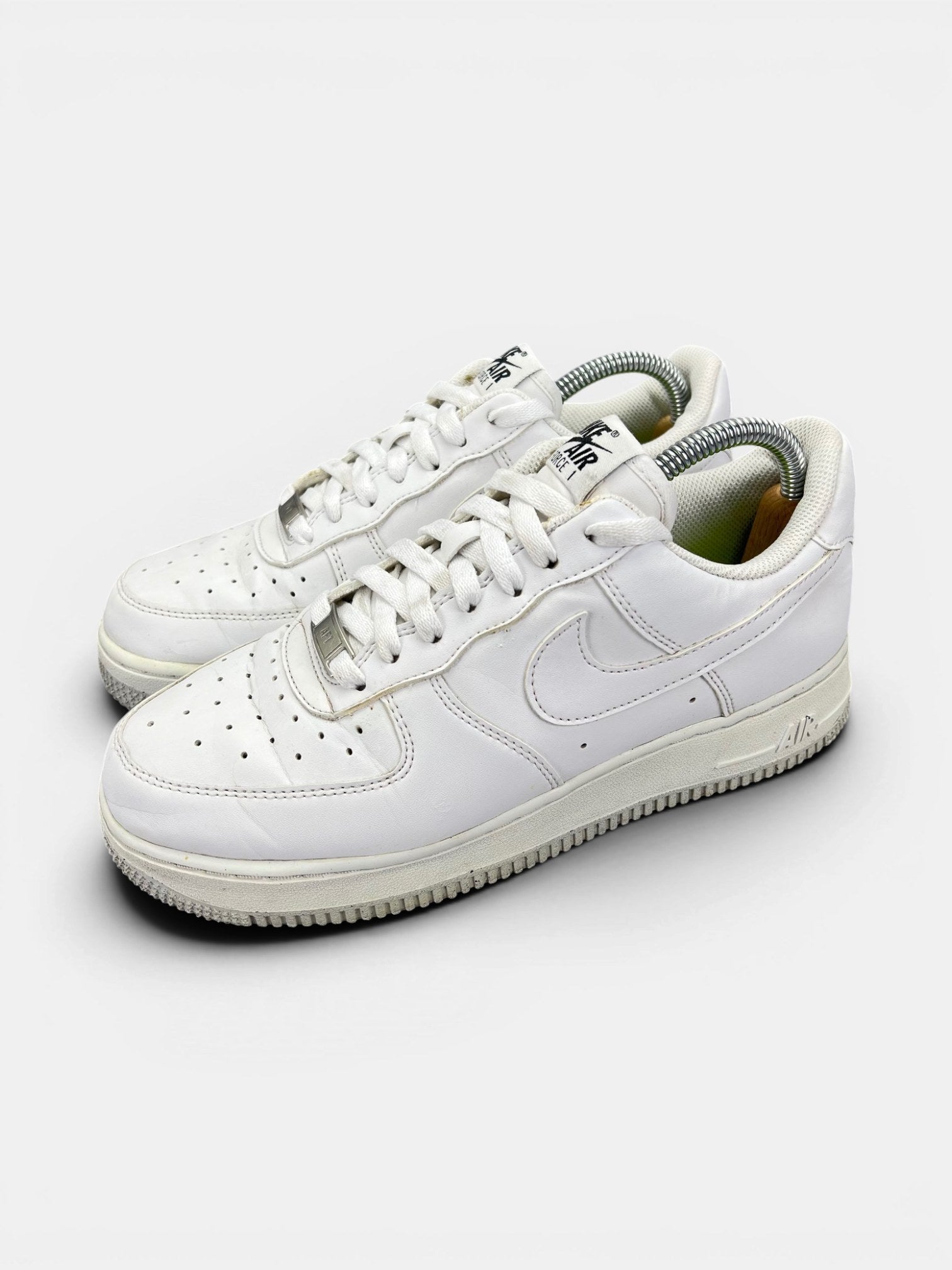Nike Air Force 1 '07 Next Nature — buty sportowe damskie w bardzo dobrym stanie rozmiar 39, widok z boku