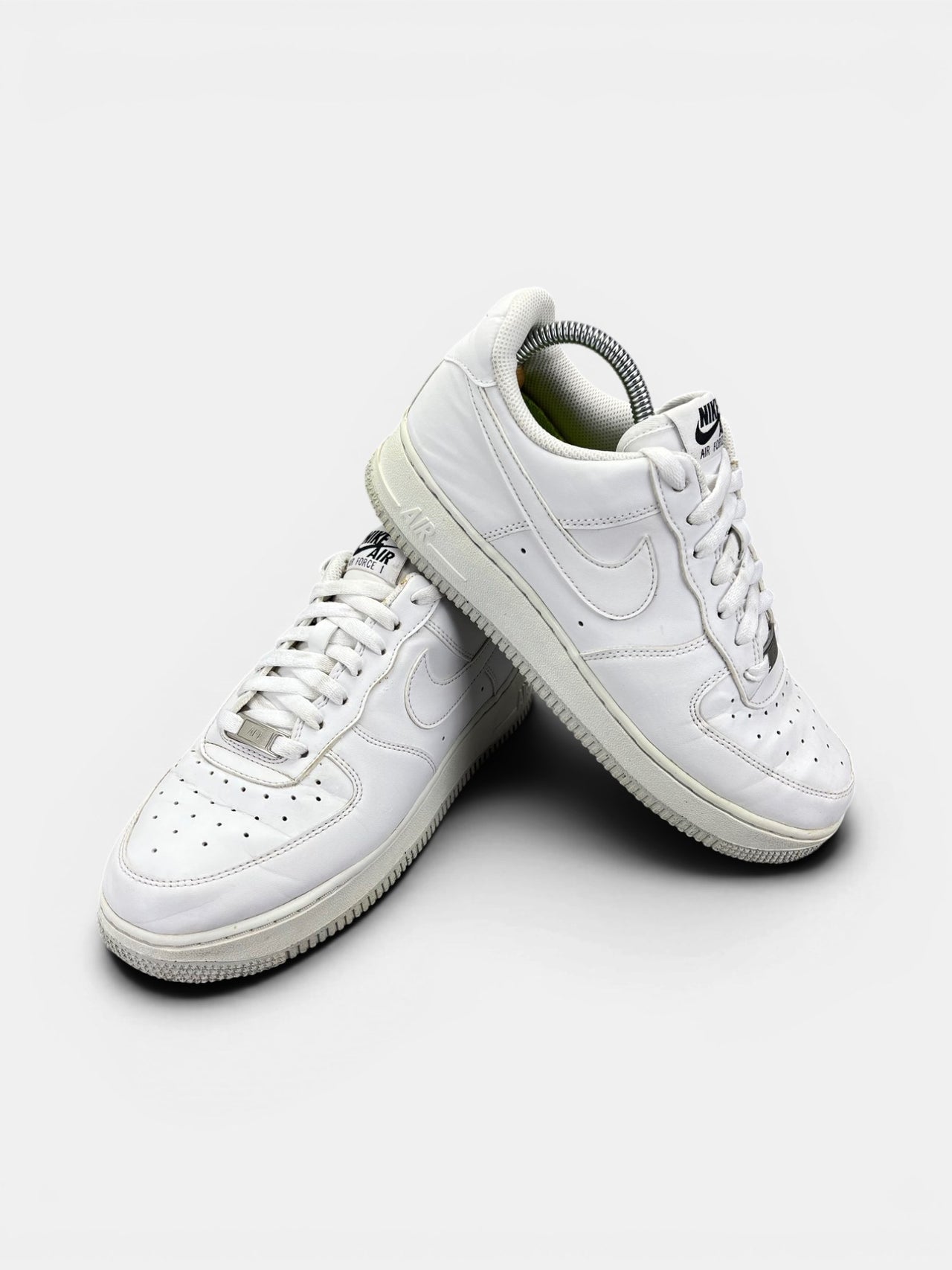 Nike Air Force 1 '07 Next Nature — buty sportowe damskie w bardzo dobrym stanie rozmiar 39, boczny profil