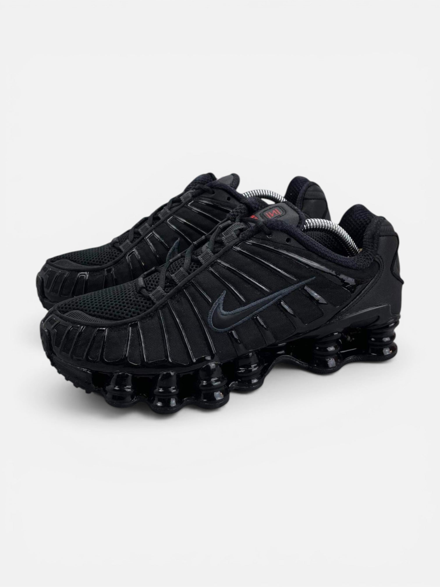 Nike Shox TL Black - buty sportowe, widok z boku