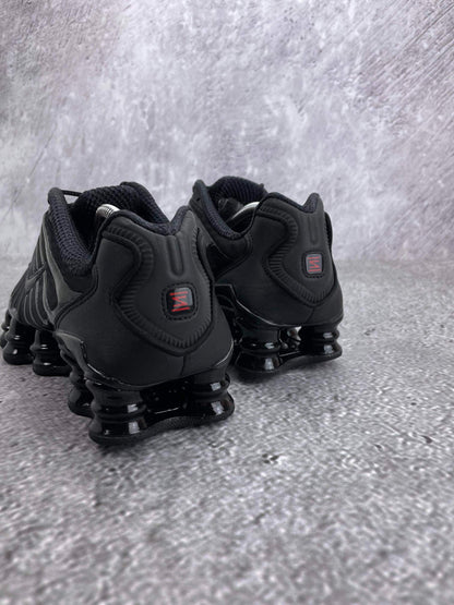 Nike Shox TL Black - buty sportowe, widok z tyłu