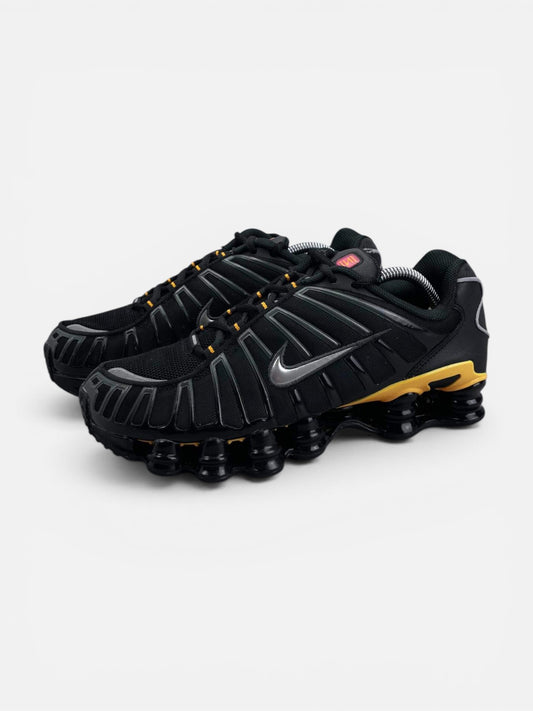 Nike Shox TL IF7119-001 - buty sportowe, widok z boku