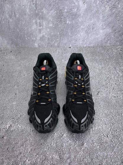 Nike Shox TL IF7119-001 - buty sportowe, widok z góry