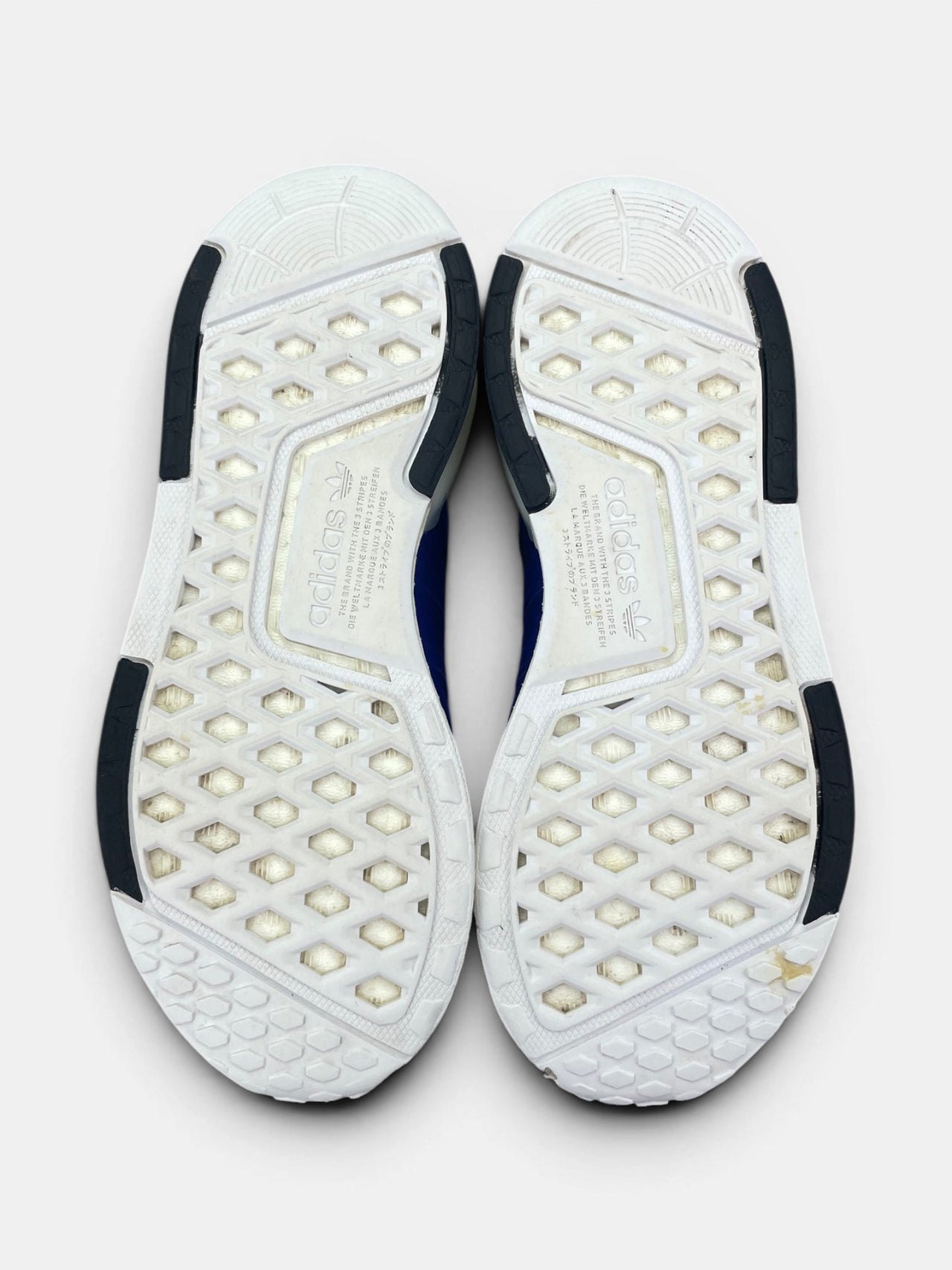 Adidas NMD V3 Royal Blue — buty sportowe damskie w bardzo dobrym stanie rozmiar 38, podeszwa