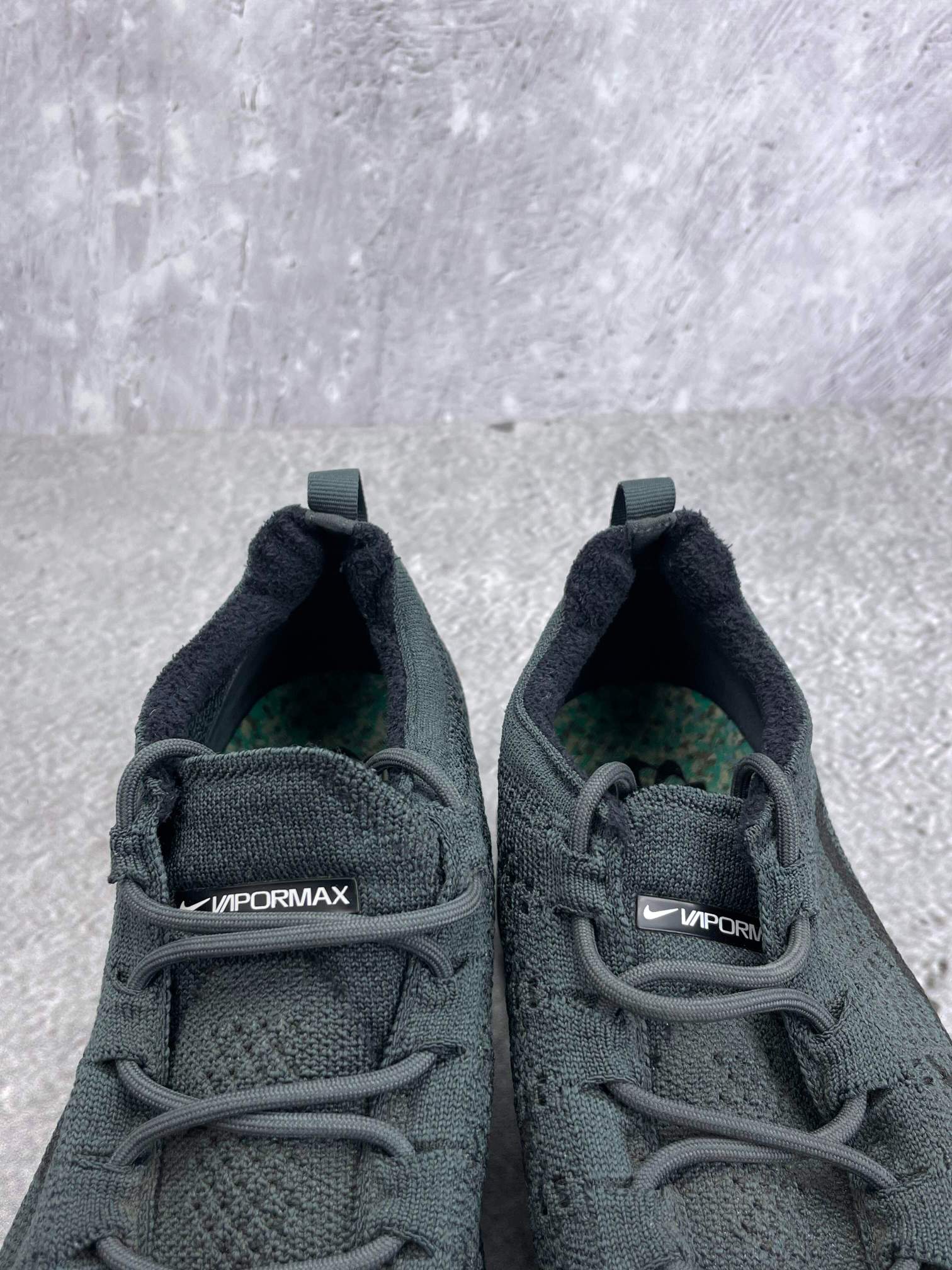 Nike Air VaporMax 2023 Flyknit Anthracite Black - buty sportowe, zapiętki butów