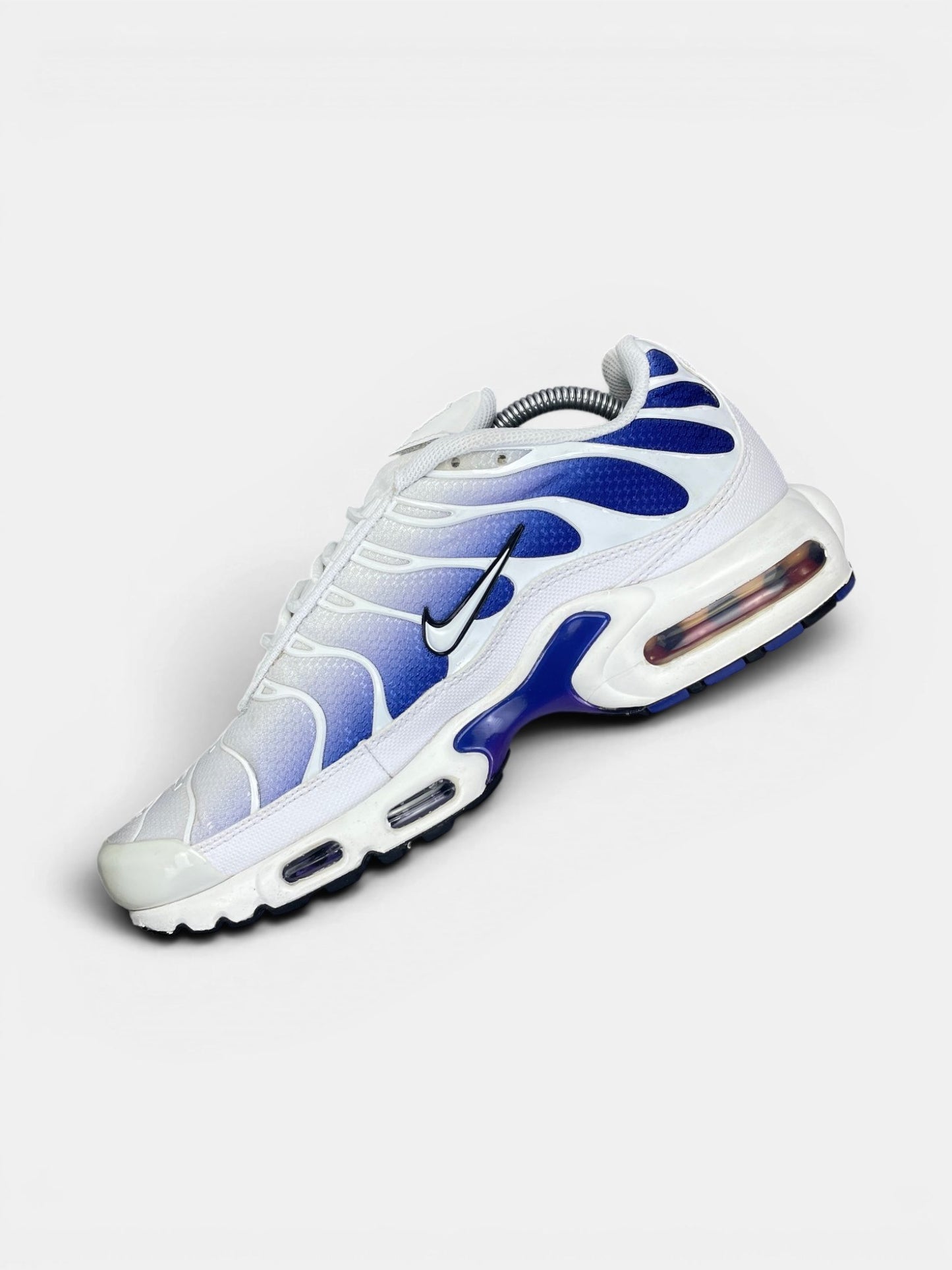Nike Air Max Plus White Wild Grape — buty sportowe męskie w bardzo dobrym stanie rozmiar 43, wewnętrzny panel prawego buta