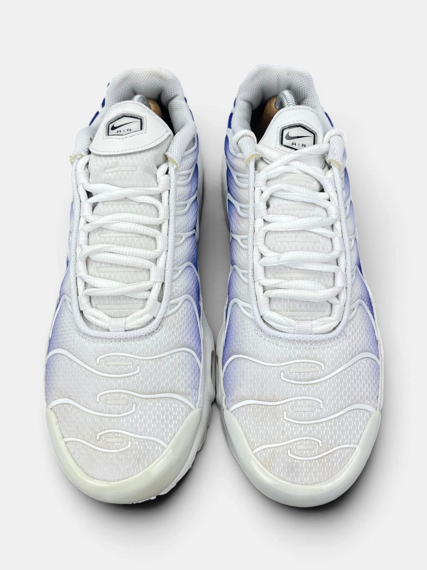 Nike Air Max Plus White Wild Grape — buty sportowe męskie w bardzo dobrym stanie rozmiar 43, widok z góry