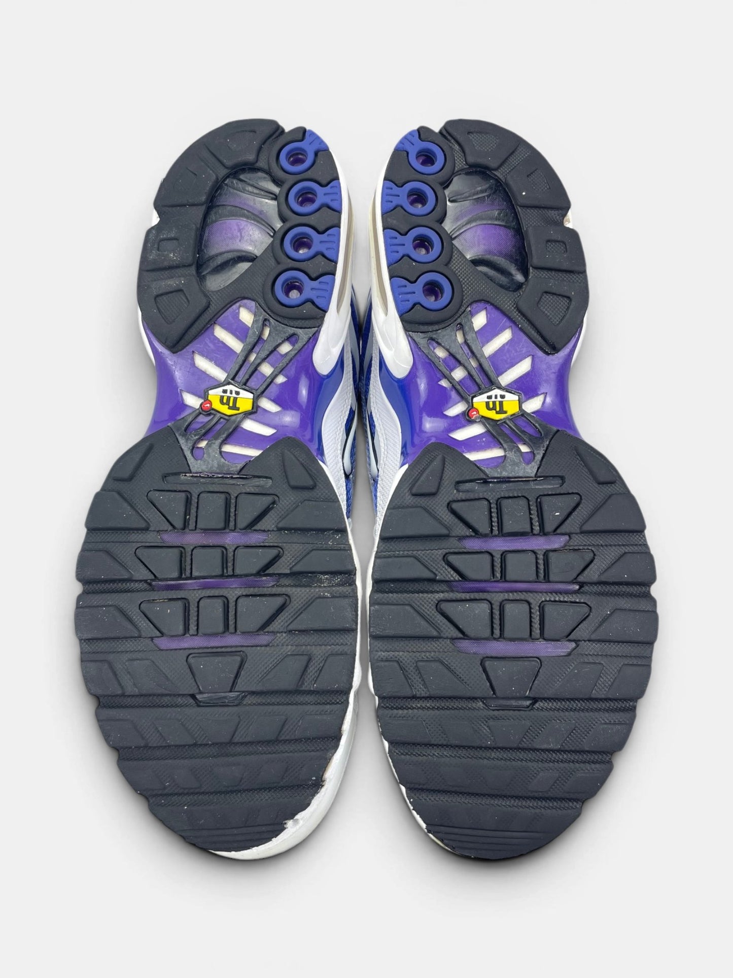 Nike Air Max Plus White Wild Grape — buty sportowe męskie w bardzo dobrym stanie rozmiar 43, podeszwa