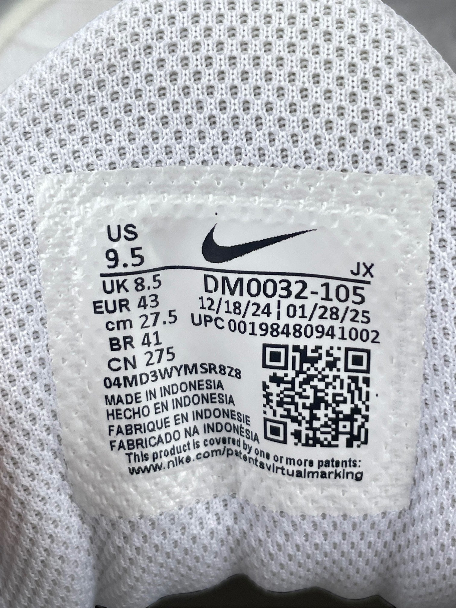 Nike Air Max Plus White Wild Grape — buty sportowe męskie w bardzo dobrym stanie rozmiar 43, opcjonalne zdjęcie 2