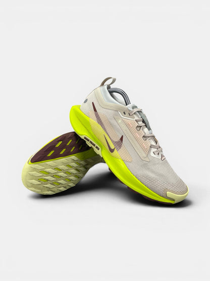 Nike Pegasus Trail 5 GORE-TEX — buty sportowe damskie w bardzo dobrym stanie rozmiar 38, boczny profil