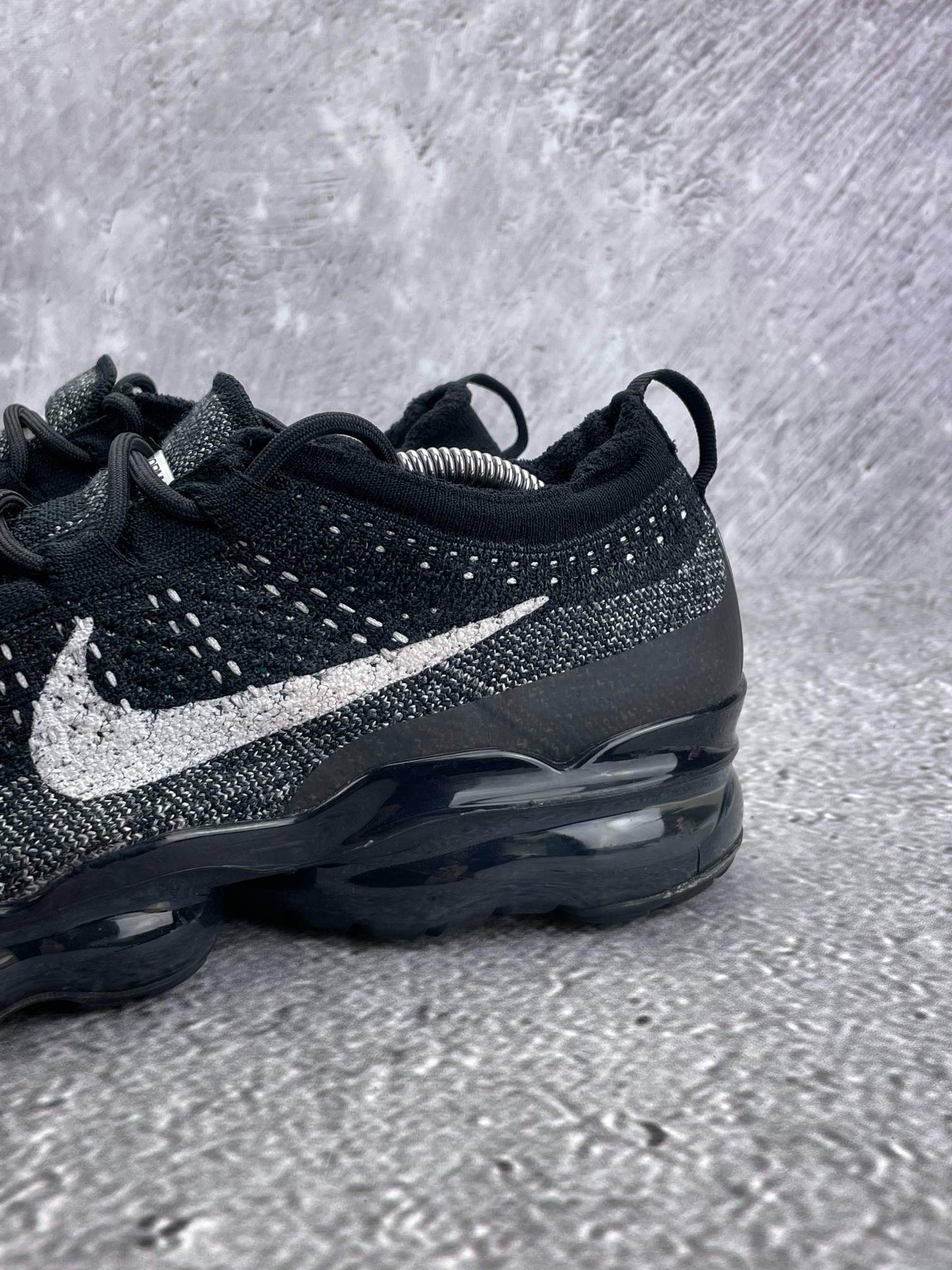 Nike Air VaporMax 2023 Flyknit Oreo - buty sportowe, opcjonalne zdjęcie 1