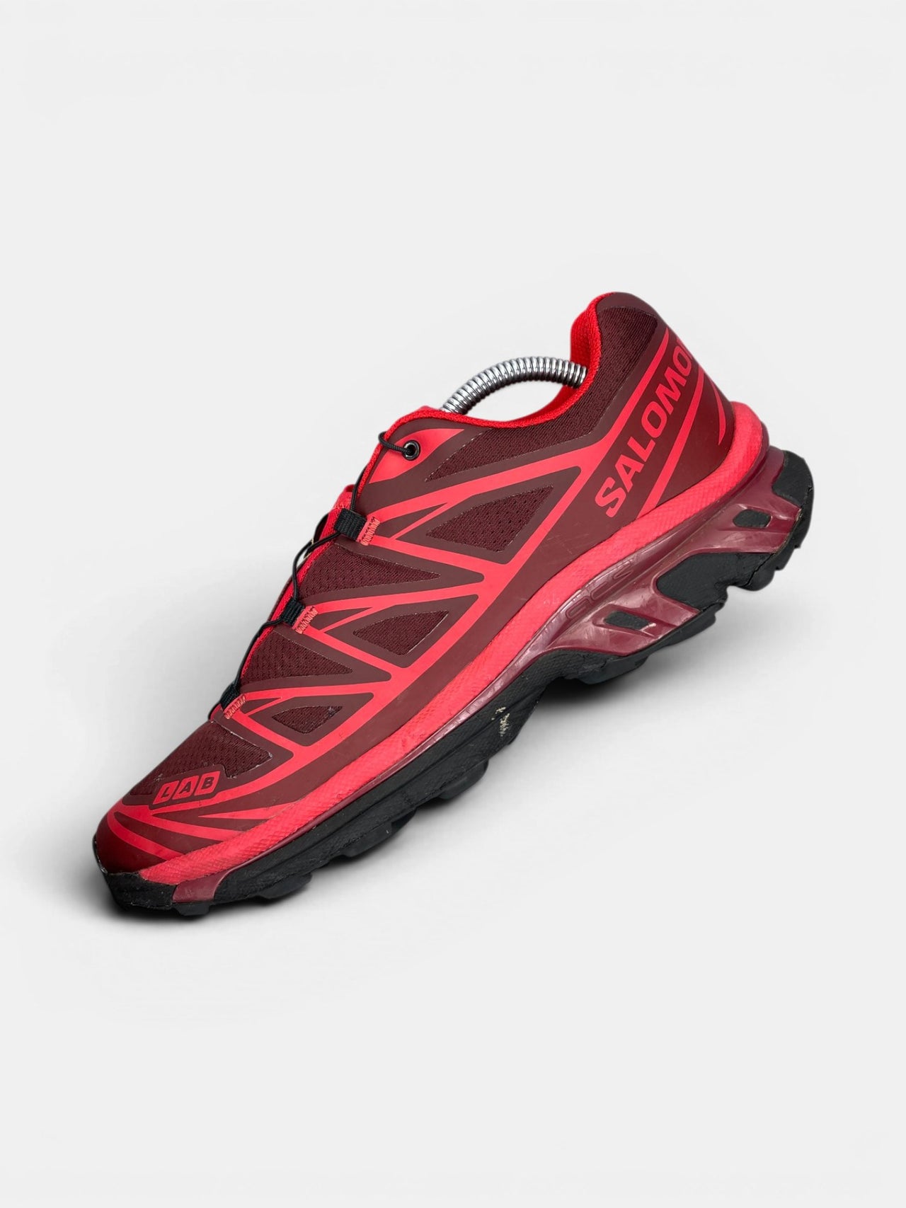 Salomon XT-6 — buty sportowe męskie w bardzo dobrym stanie rozmiar 44, widok z góry na wewnętrzną stronę butów