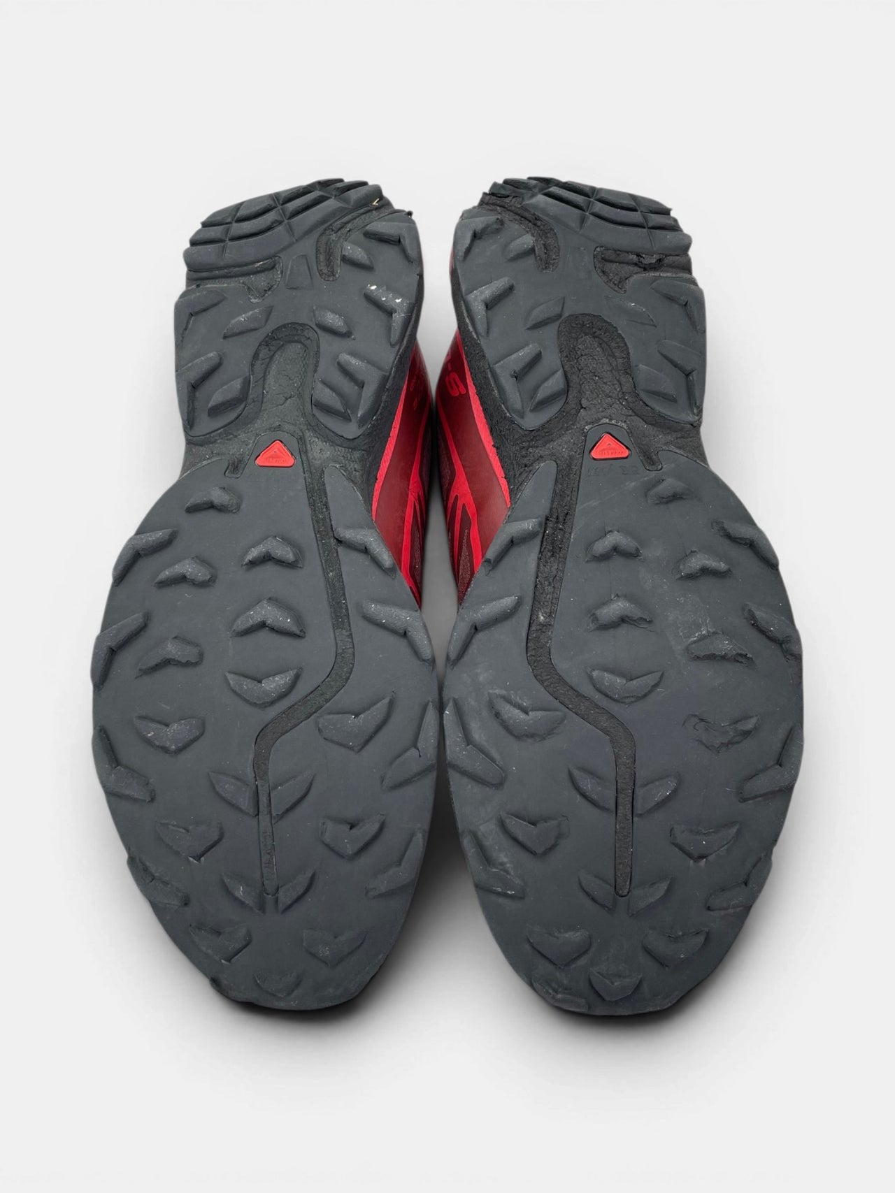 Salomon XT-6 — buty sportowe męskie w bardzo dobrym stanie rozmiar 44, podeszwa