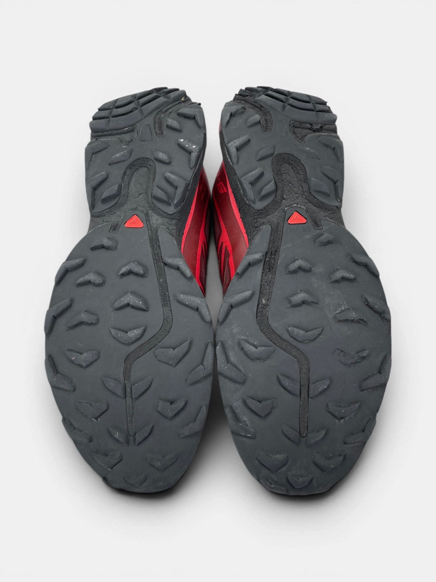 Salomon XT-6 — buty sportowe męskie w bardzo dobrym stanie rozmiar 44, podeszwa
