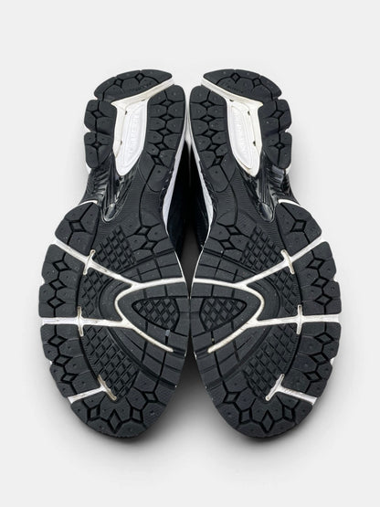 New Balance 2002R — buty sportowe męskie w bardzo dobrym stanie rozmiar 45, podeszwa