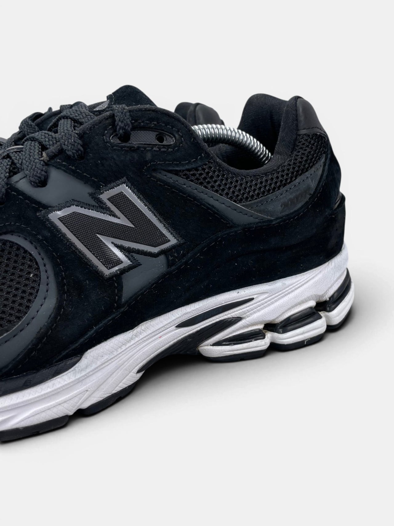 New Balance 2002R — buty sportowe męskie w bardzo dobrym stanie rozmiar 45, opcjonalne zdjęcie 1