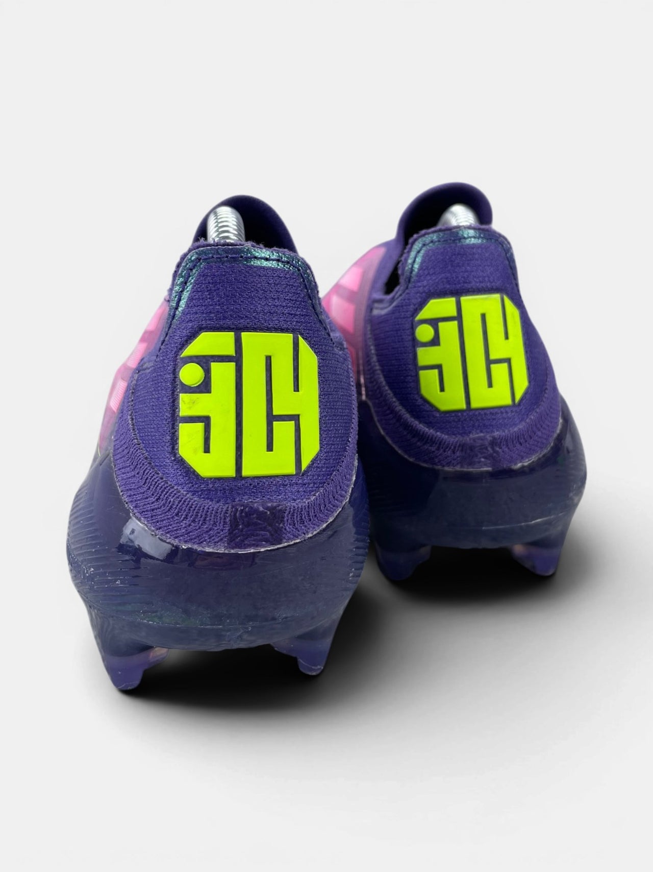 Adidas Lamine Yamal x F50 Elite — buty sportowe męskie w bardzo dobrym stanie rozmiar 43 1/3, zewnętrzny panel lewego buta