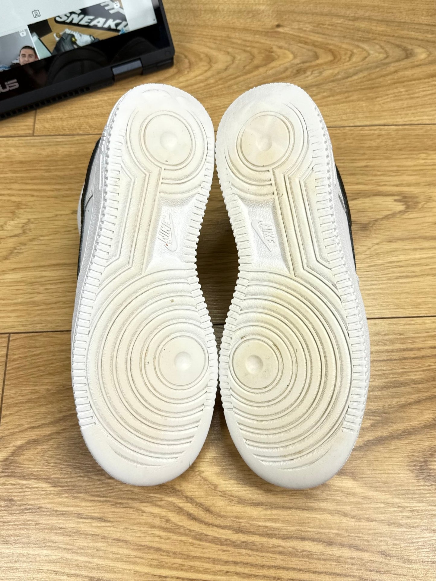 Nike Air Force 1 Low (38.5)