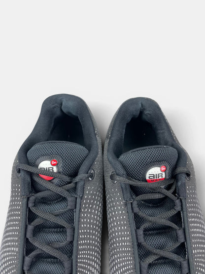 Nike Air Max Dn — buty sportowe męskie w bardzo dobrym stanie rozmiar 45, zapiętki butów