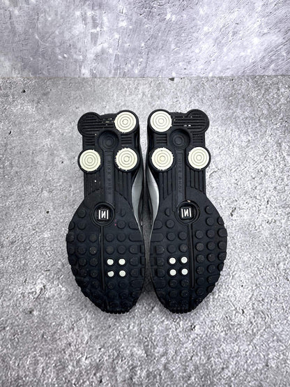 Nike Shox R4 Black Silver - buty sportowe, podeszwa