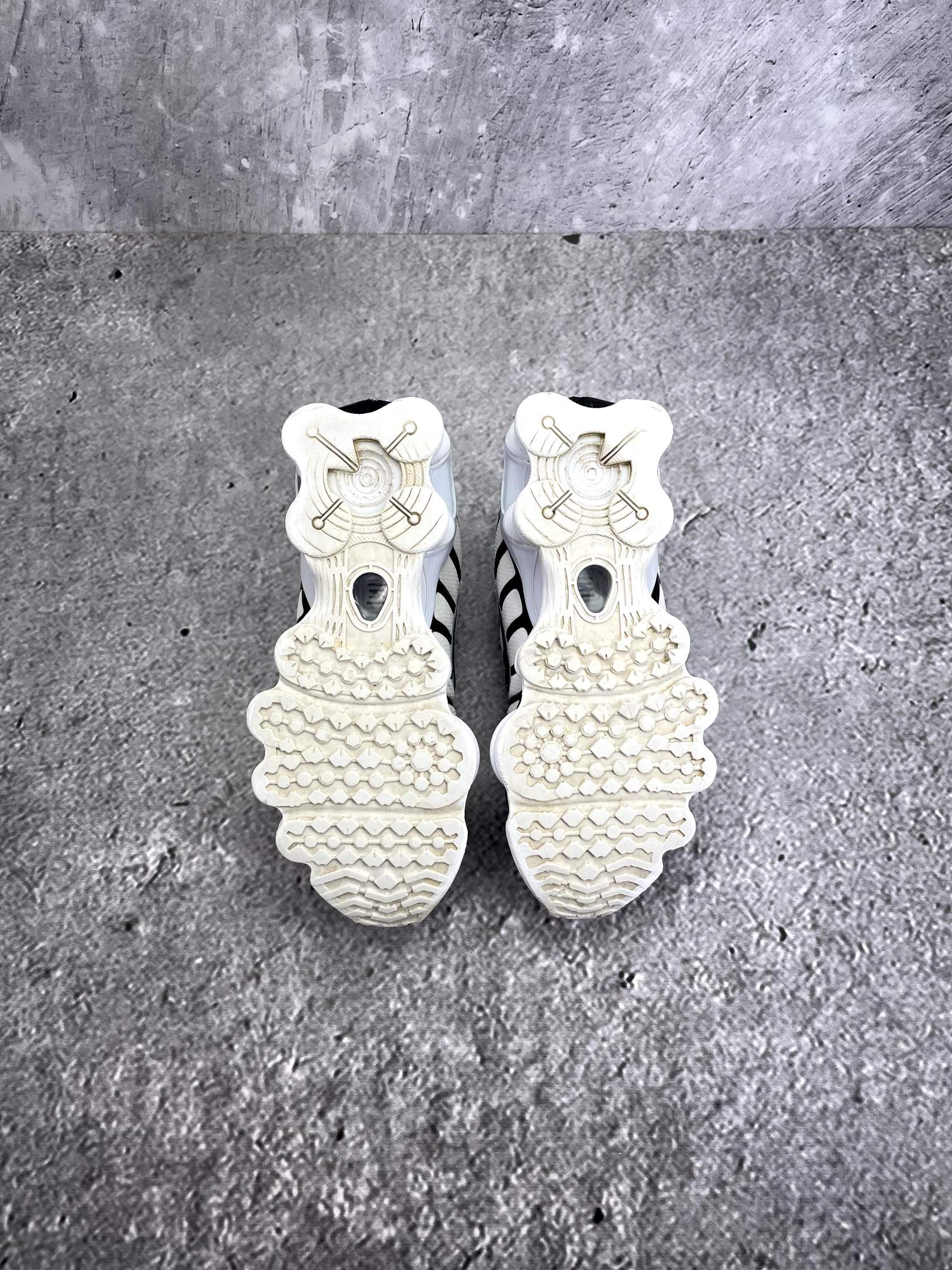 Nike Air VaporMax Plus — buty sportowe damskie w bardzo dobrym stanie rozmiar 37.5, podeszwa