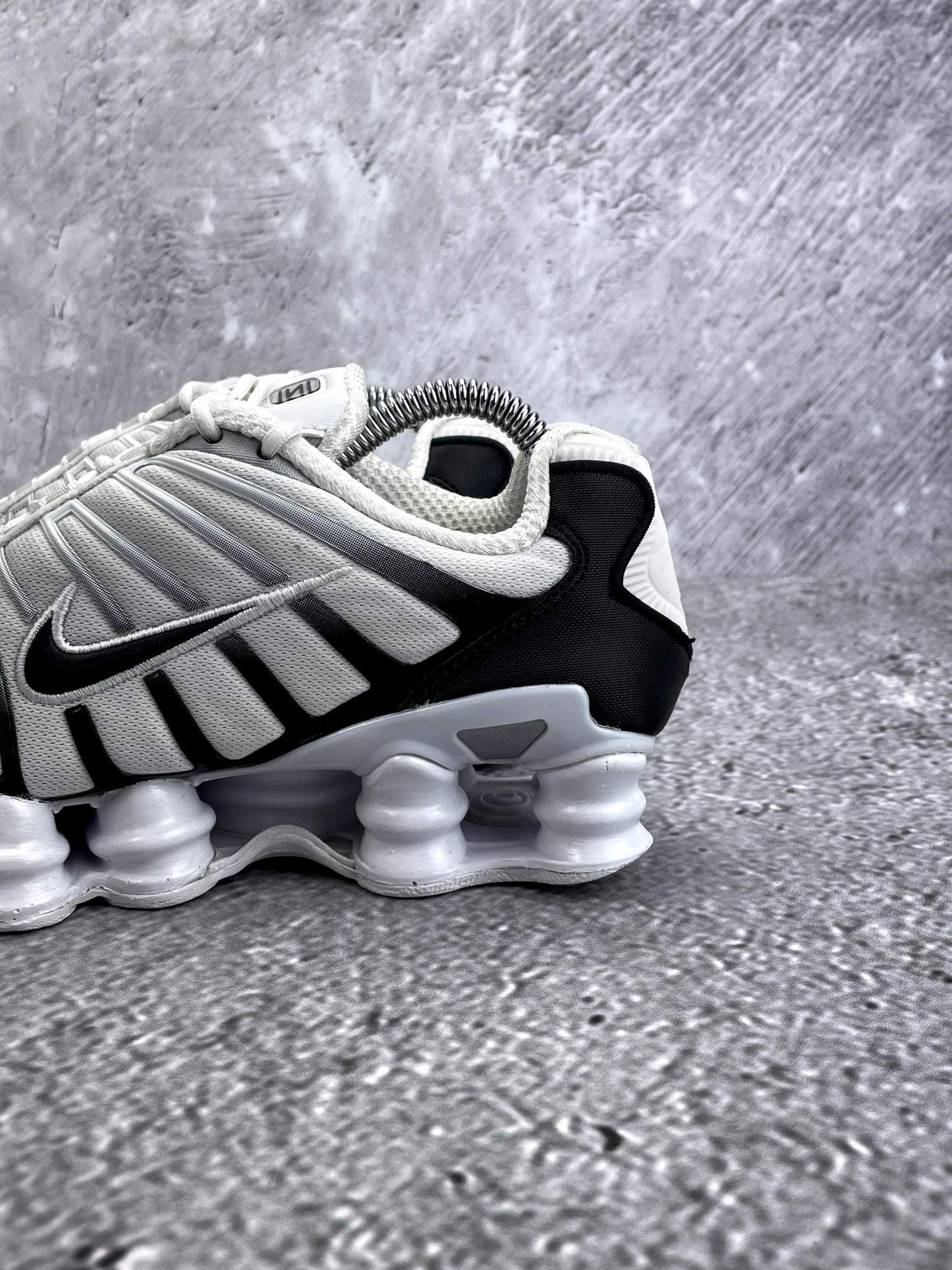 Nike Air VaporMax Plus — buty sportowe damskie w bardzo dobrym stanie rozmiar 37.5, opcjonalne zdjęcie 1