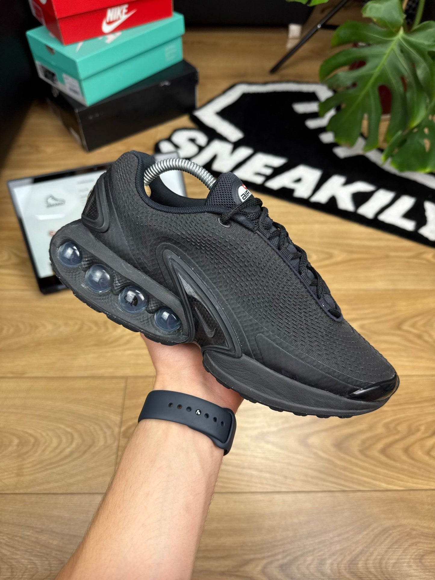 Nike Air Max DN (41)