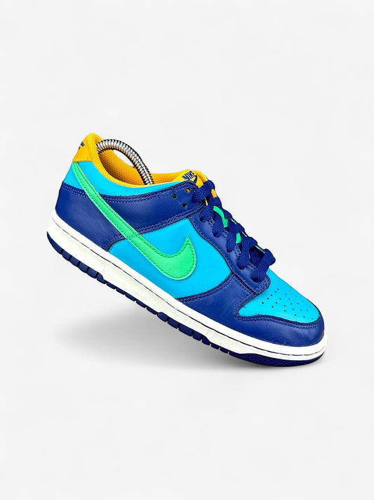 Nike Dunk Low (37.5)