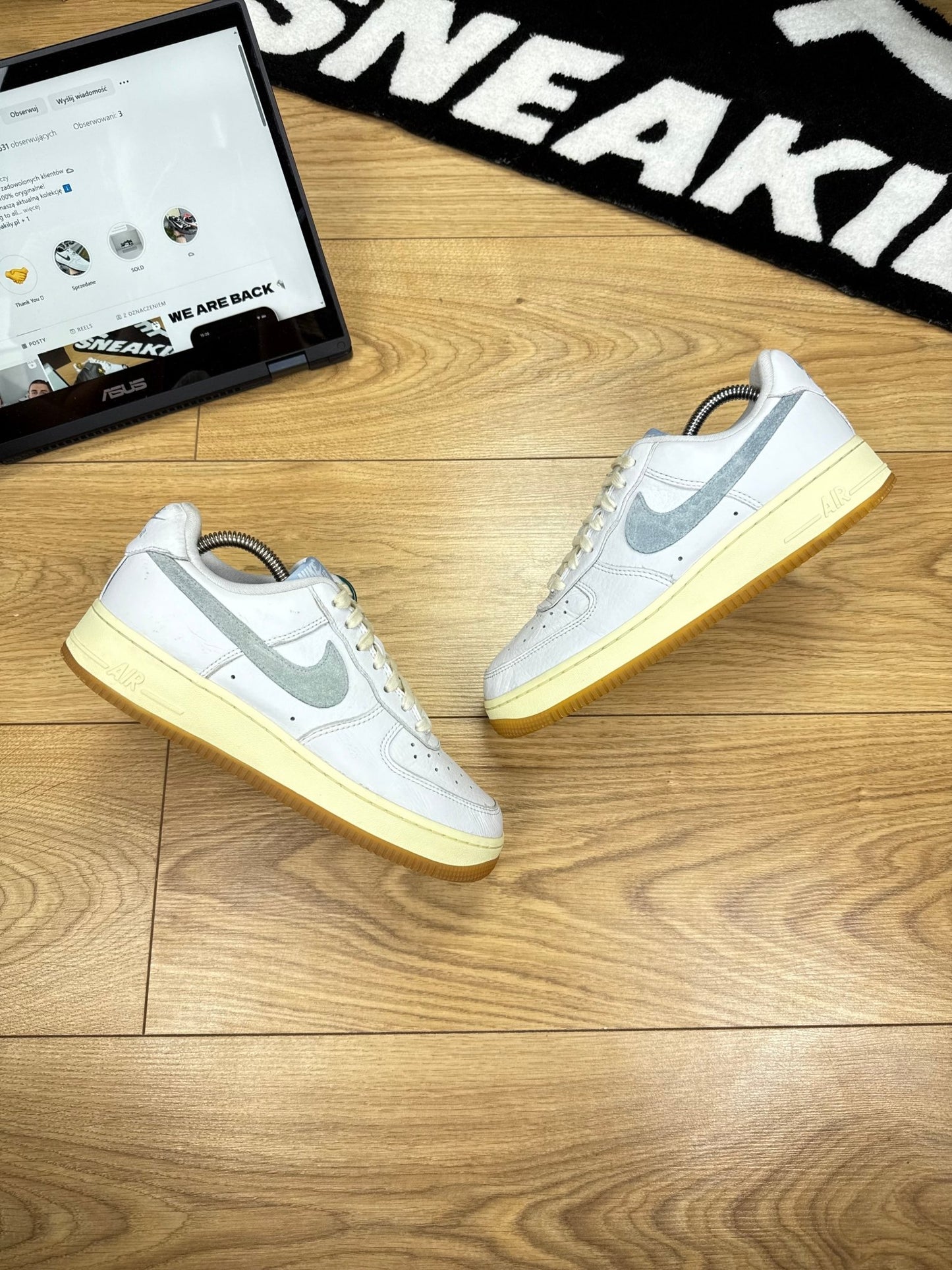 Nike Air Force 1 Low (40)