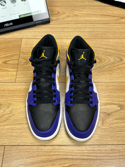 Nike Air Jordan 1 Mid (44)