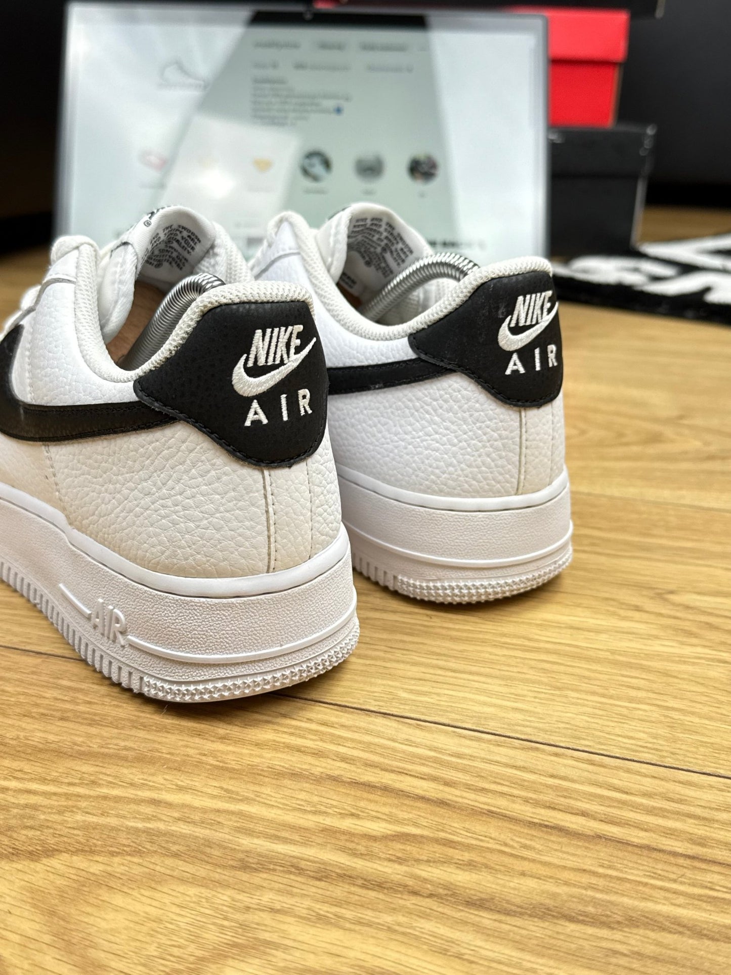 Nike Air Force 1 Low (42.5)