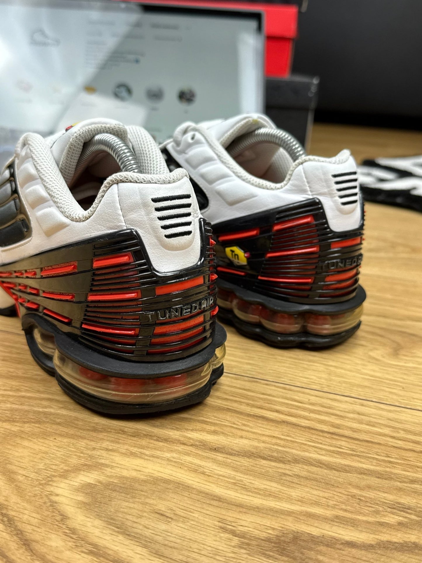 Nike Air Max Plus 3 III TN (42)