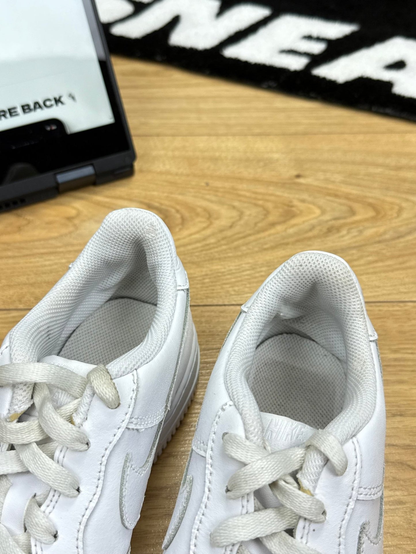 Nike Air Force 1 Low (38.5)