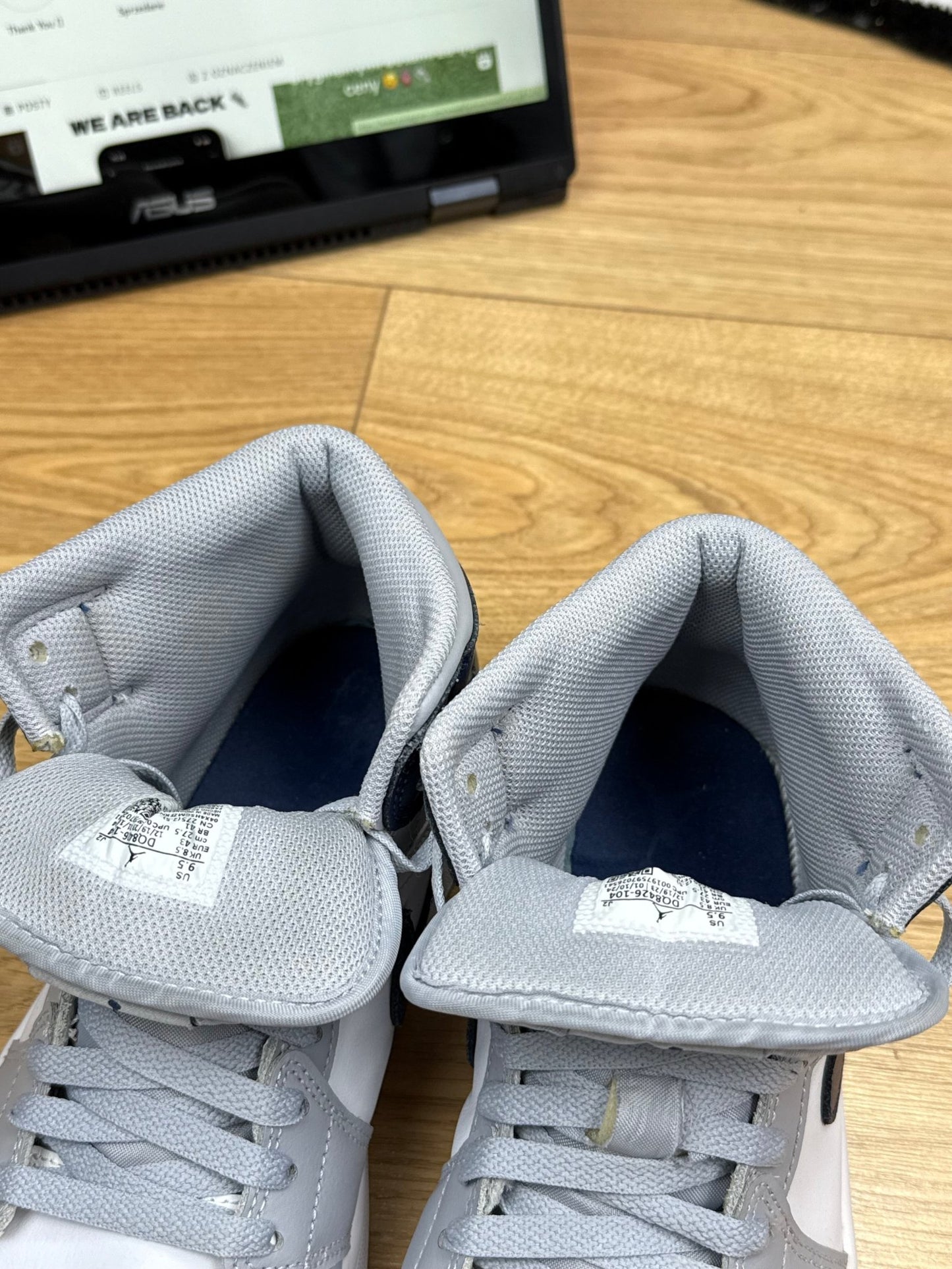 Nike Air Jordan 1 Mid (43)