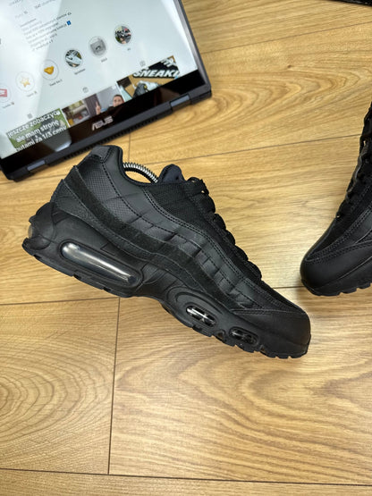 Nike Air Max 95 (42)