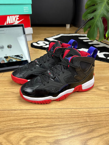 Nike Air Jordan Jumpman Two Trey (43)