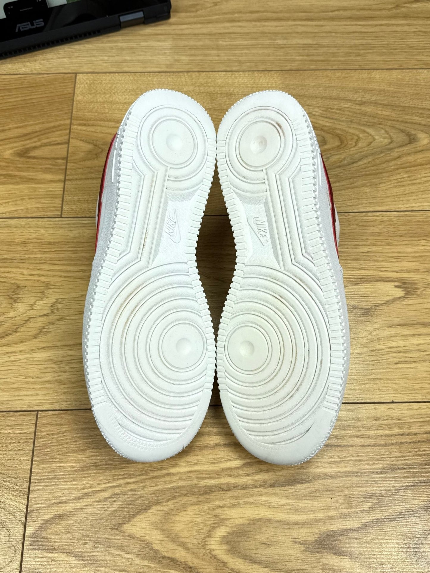 Nike Air Force 1 Low (42.5)