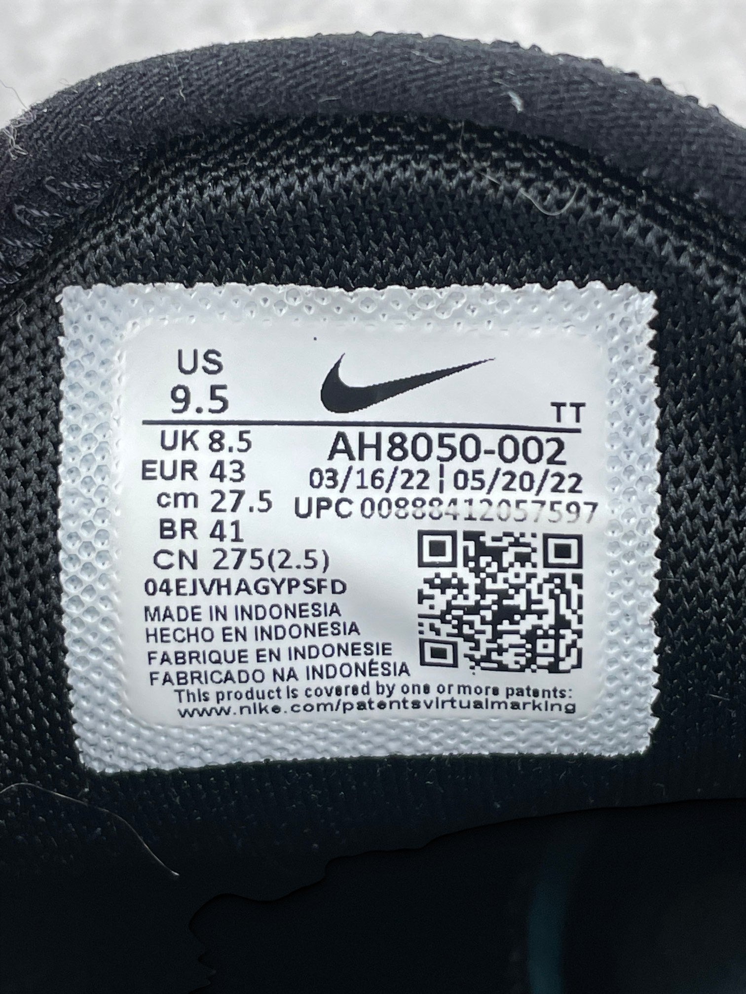 Nike Air Max 270 Black White — buty sportowe męskie w bardzo dobrym stanie rozmiar 43, opcjonalne zdjęcie 2