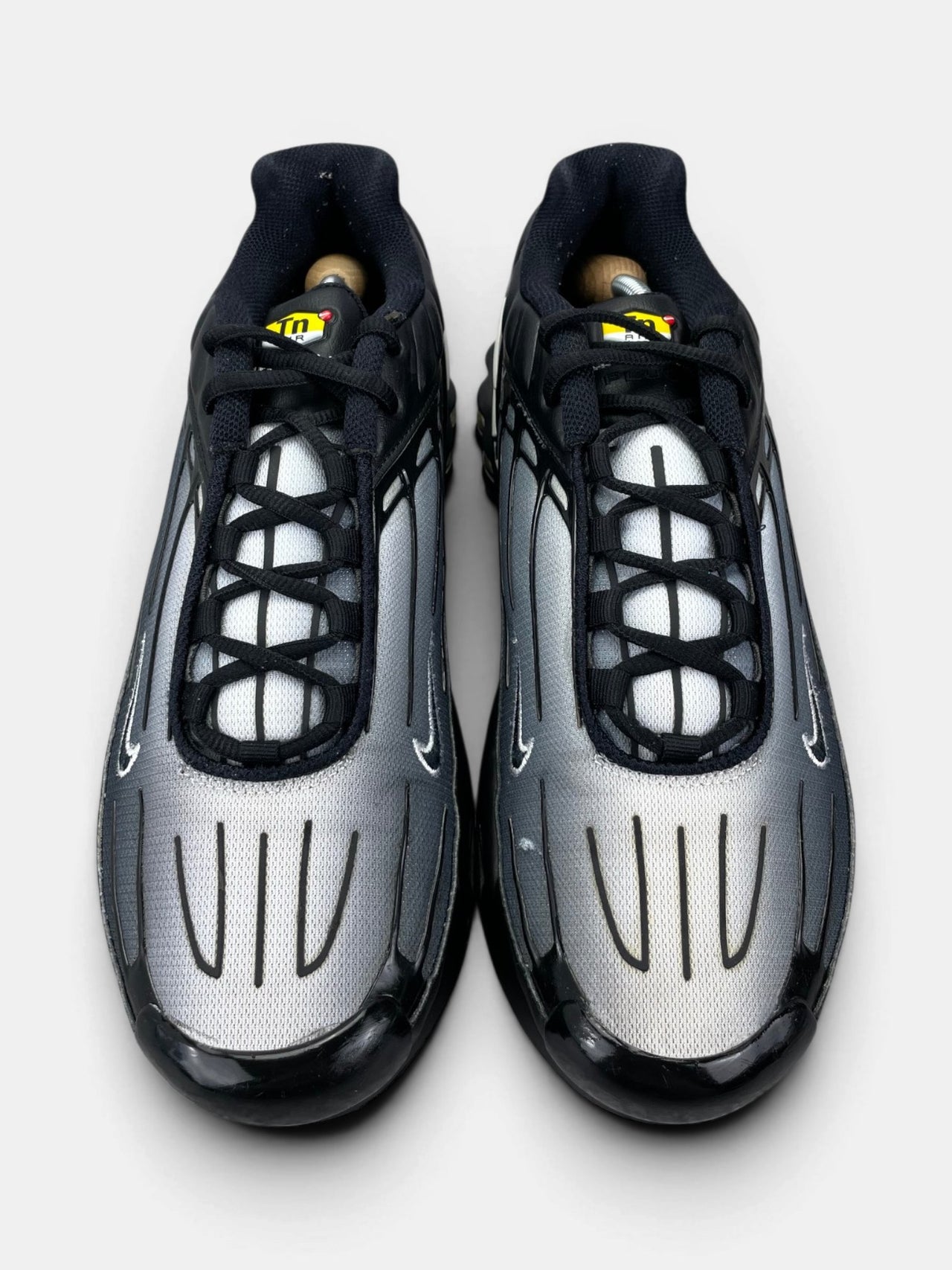 Nike Air Max Plus 3 Black White — buty sportowe męskie w bardzo dobrym stanie rozmiar 46, widok z góry