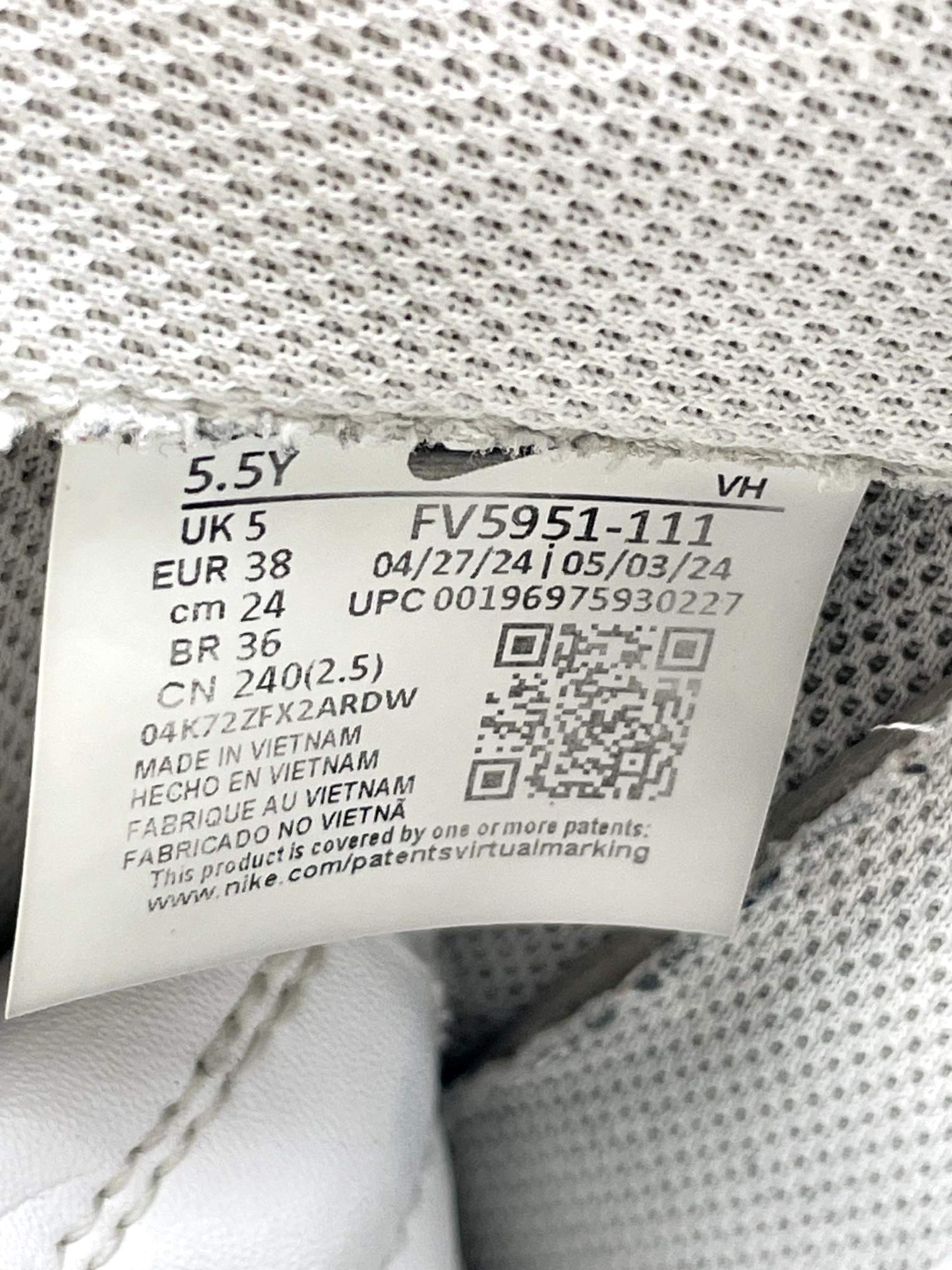 Nike Air Force 1 Low Triple White — buty sportowe damskie w bardzo dobrym stanie rozmiar 38, opcjonalne zdjęcie 2