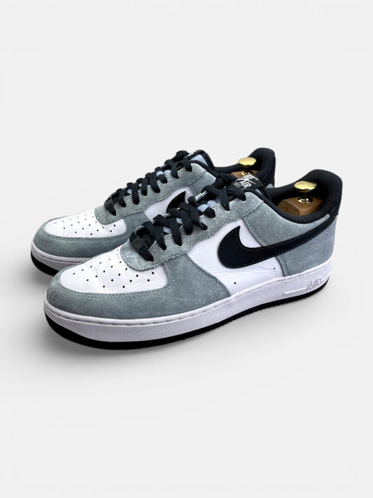 Nike Air Force 1 '07 LV8 Light Armory Blue - buty sportowe, widok z boku