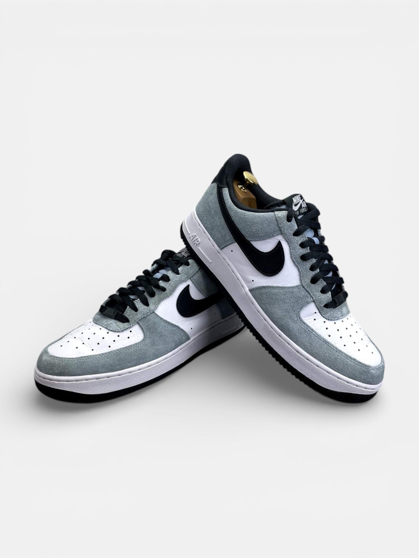 Nike Air Force 1 '07 LV8 Light Armory Blue - buty sportowe, boczny profil
