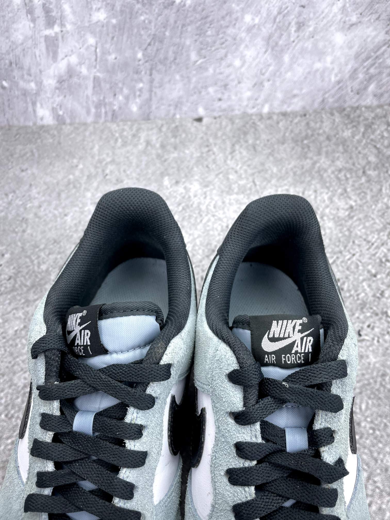 Nike Air Force 1 '07 LV8 Light Armory Blue - buty sportowe, zapiętki butów